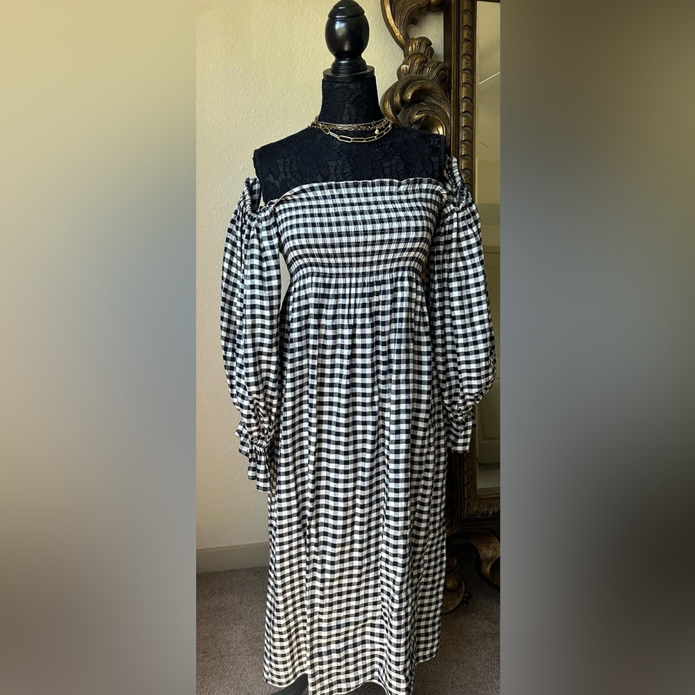 The Sleeper Atlanta Linen Casual Day Dress
